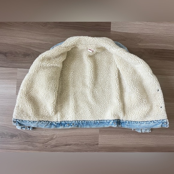 Vintage 70s 80s Levi’s Sherpa Lined Denim Jacket light wash orange tag - Picture 4 of 14